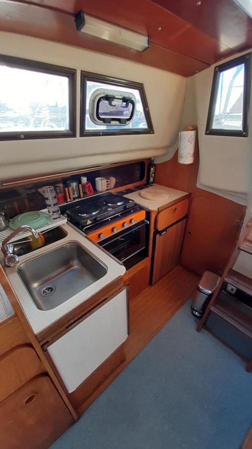 Готель Bed & Boat Brezza Del Mare В'яреджо Екстер'єр фото