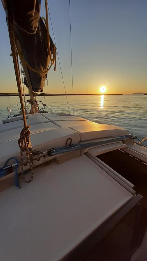 Готель Bed & Boat Brezza Del Mare В'яреджо Екстер'єр фото
